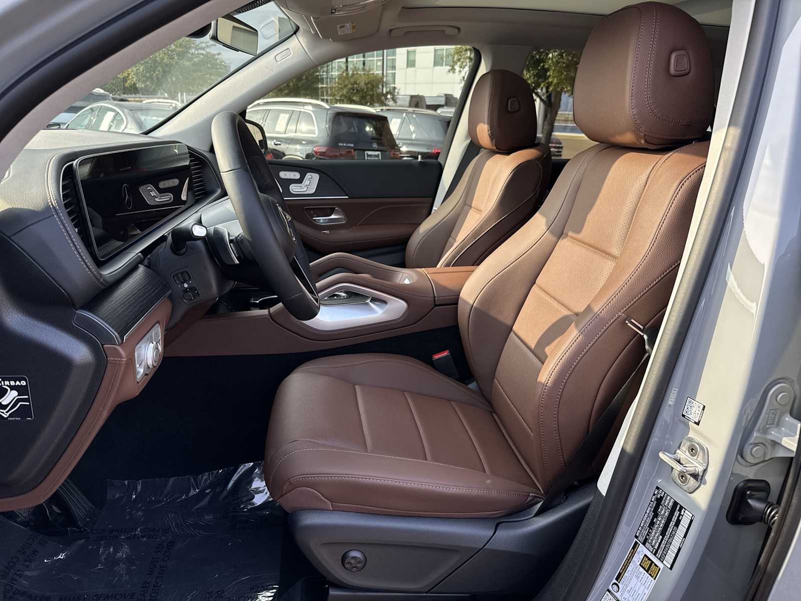 Thumbnail: 2026 Mercedes-Benz GLE - 15