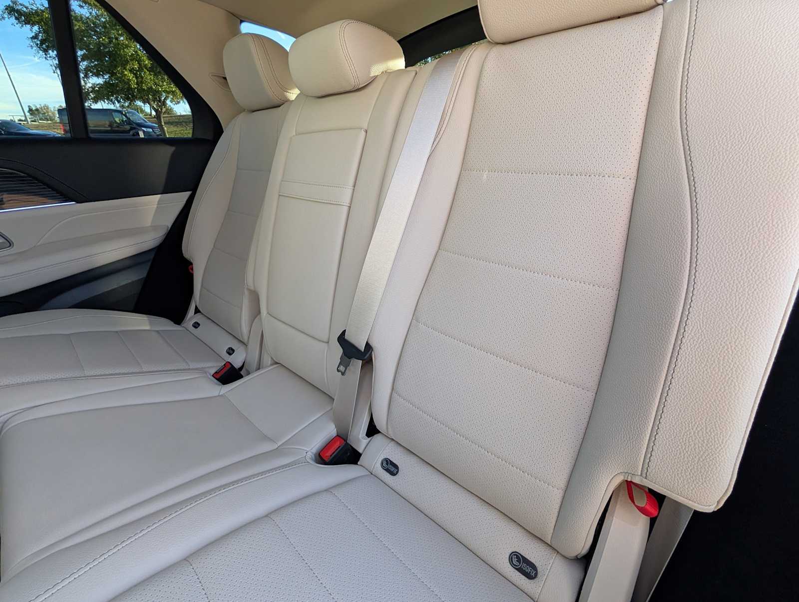 Thumbnail: 2025 Mercedes-Benz GLE - 26