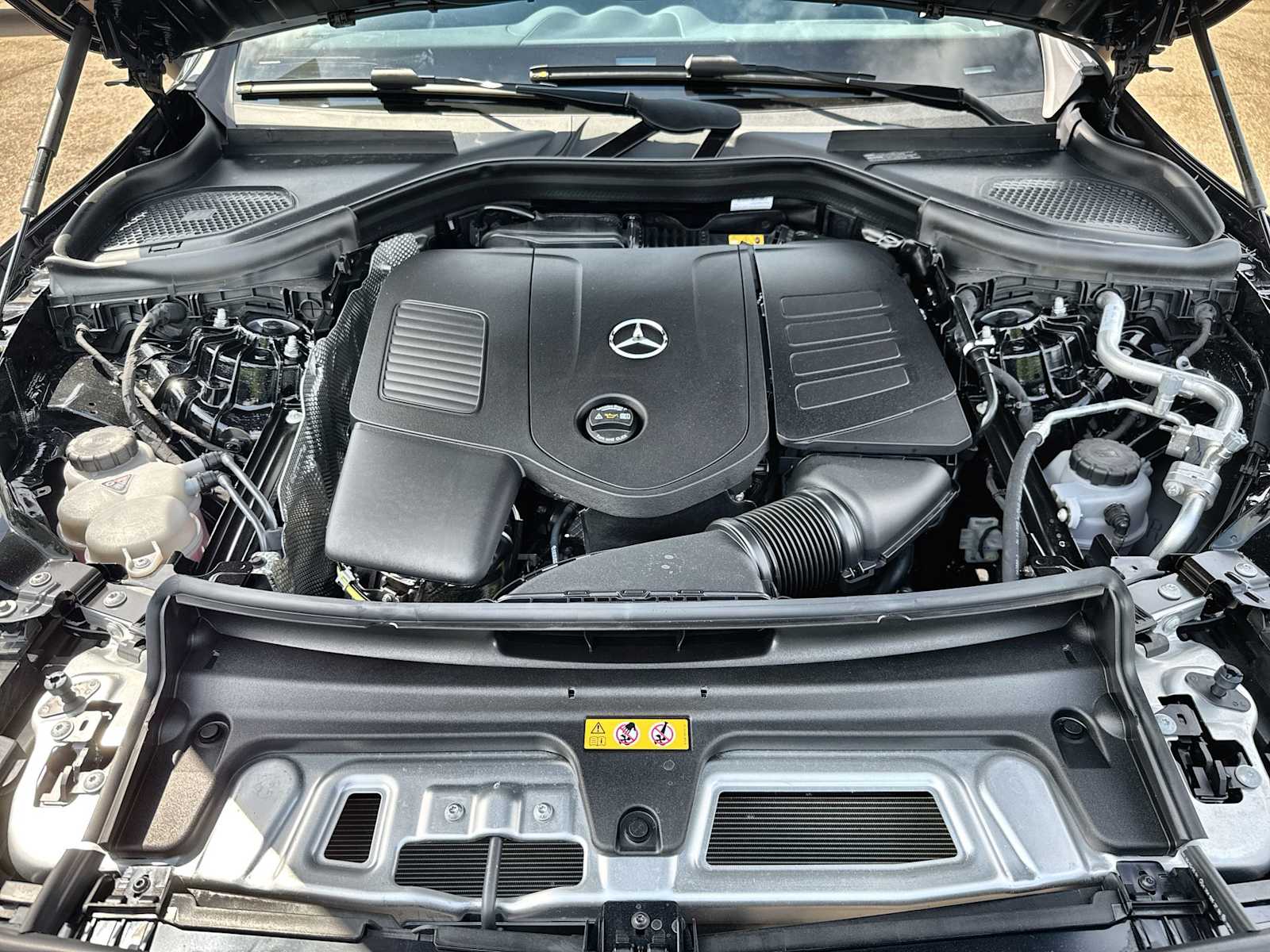 Thumbnail: 2026 Mercedes-Benz GLC - 13