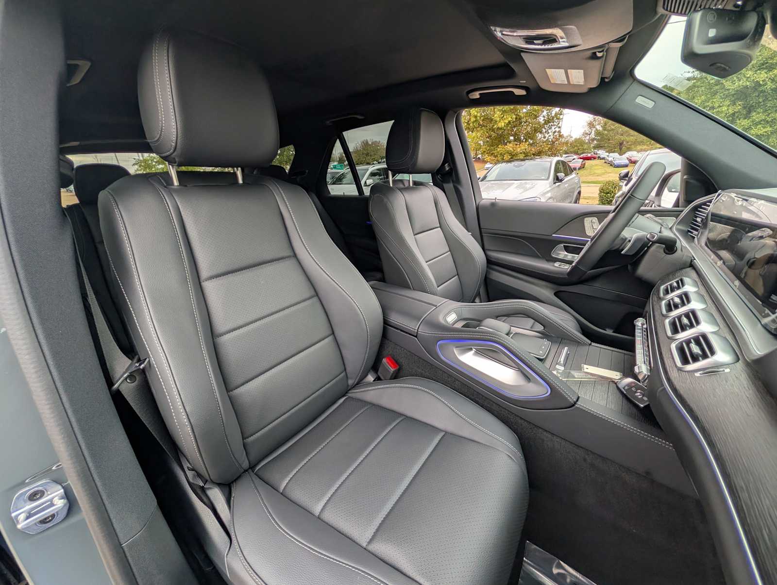 Thumbnail: 2026 Mercedes-Benz GLE - 19