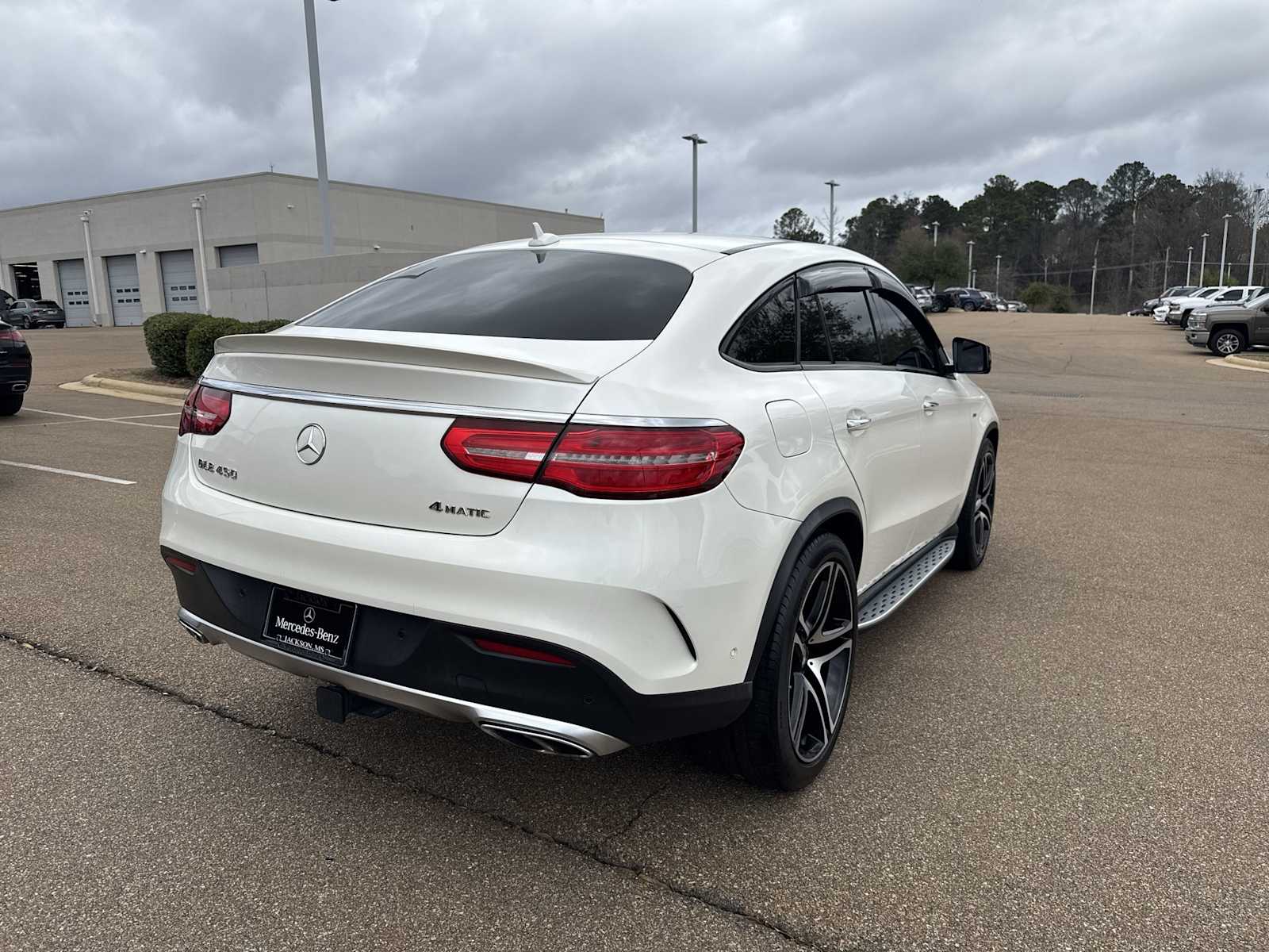 Thumbnail: 2016 Mercedes-Benz GLE - 6