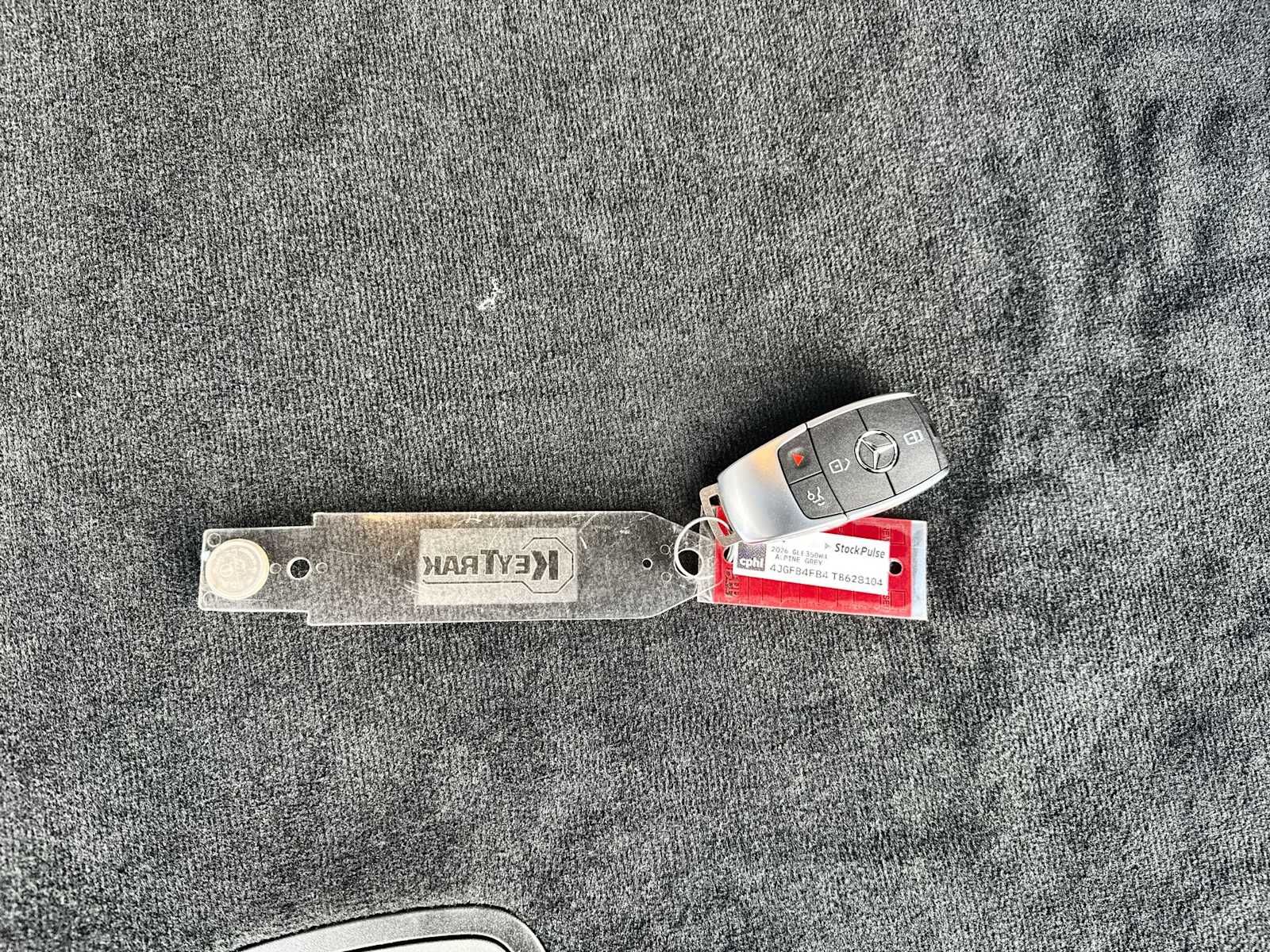 Thumbnail: 2026 Mercedes-Benz GLE - 25