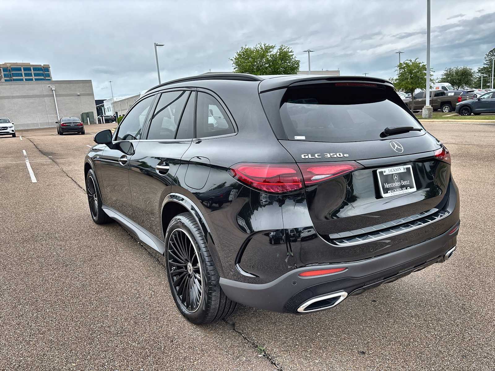 Thumbnail: 2025 Mercedes-Benz GLC - 6