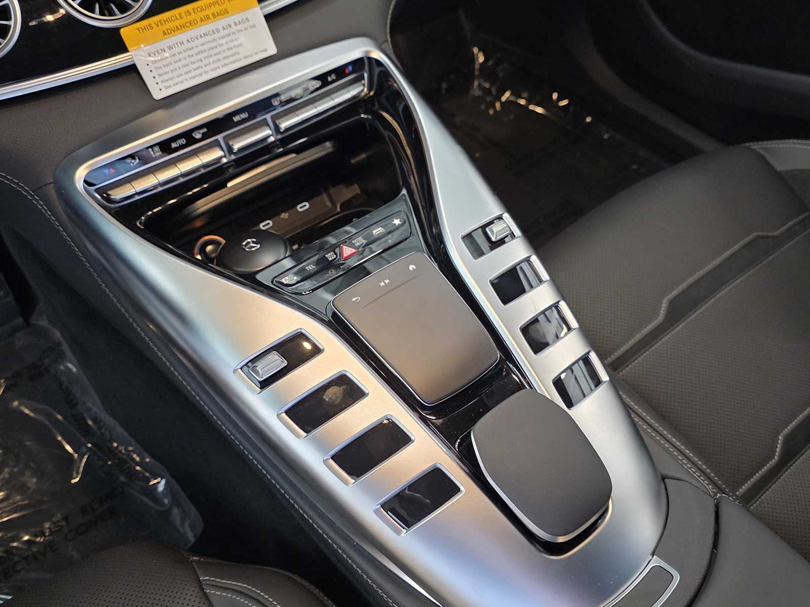 Thumbnail: 2026 Mercedes-Benz AMG GT - 17