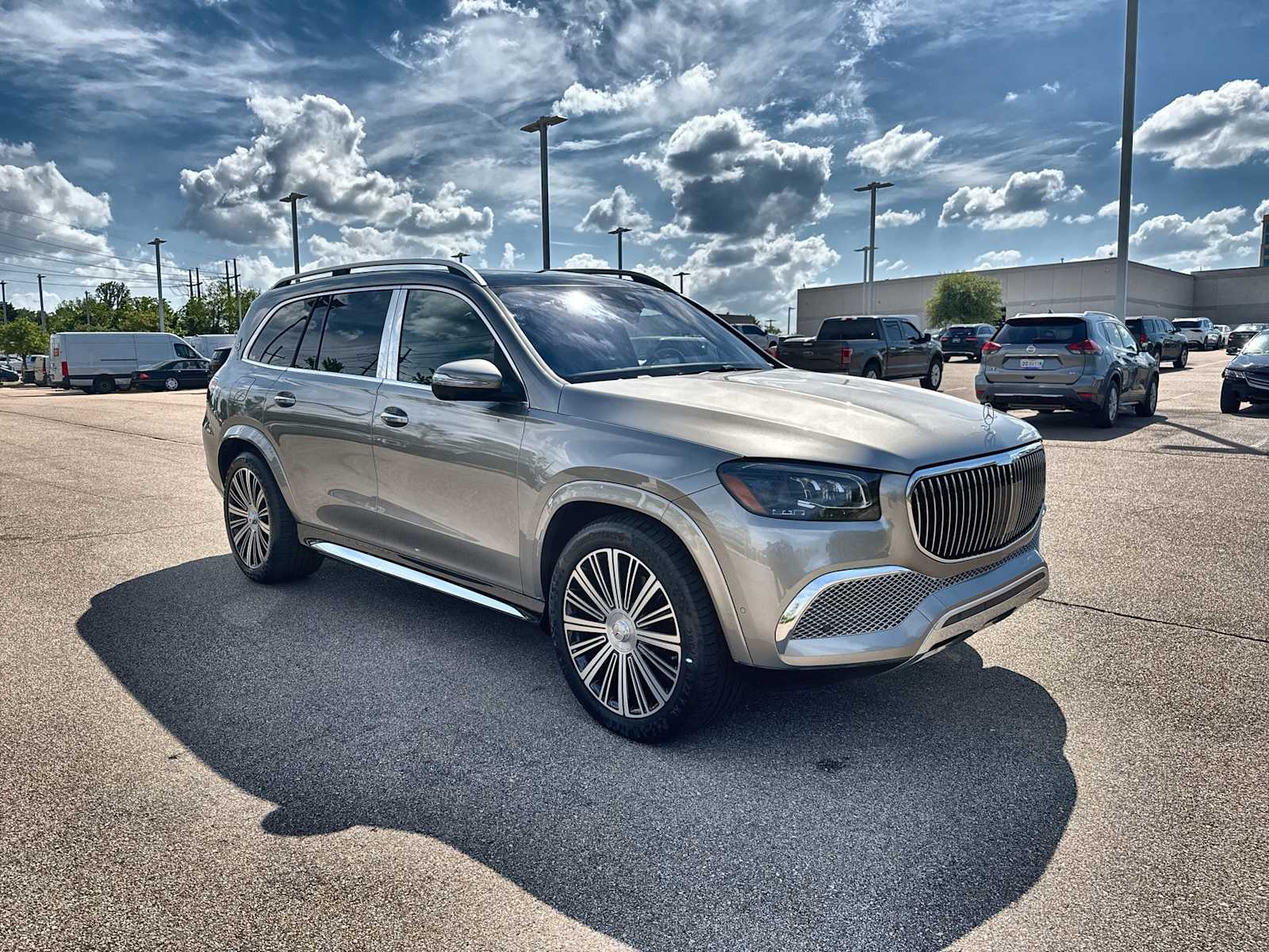 Thumbnail: 2023 Mercedes-Benz GLS - 11