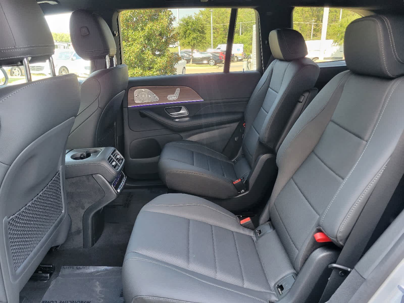 Thumbnail: 2025 Mercedes-Benz GLS - 11