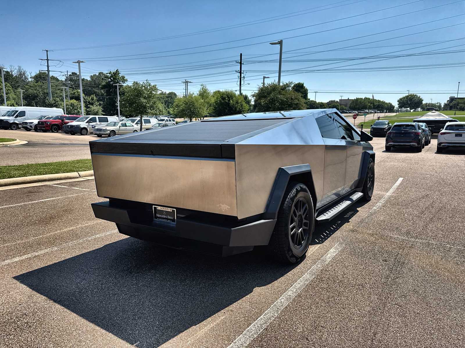 Thumbnail: 2024 Tesla Cybertruck - 7
