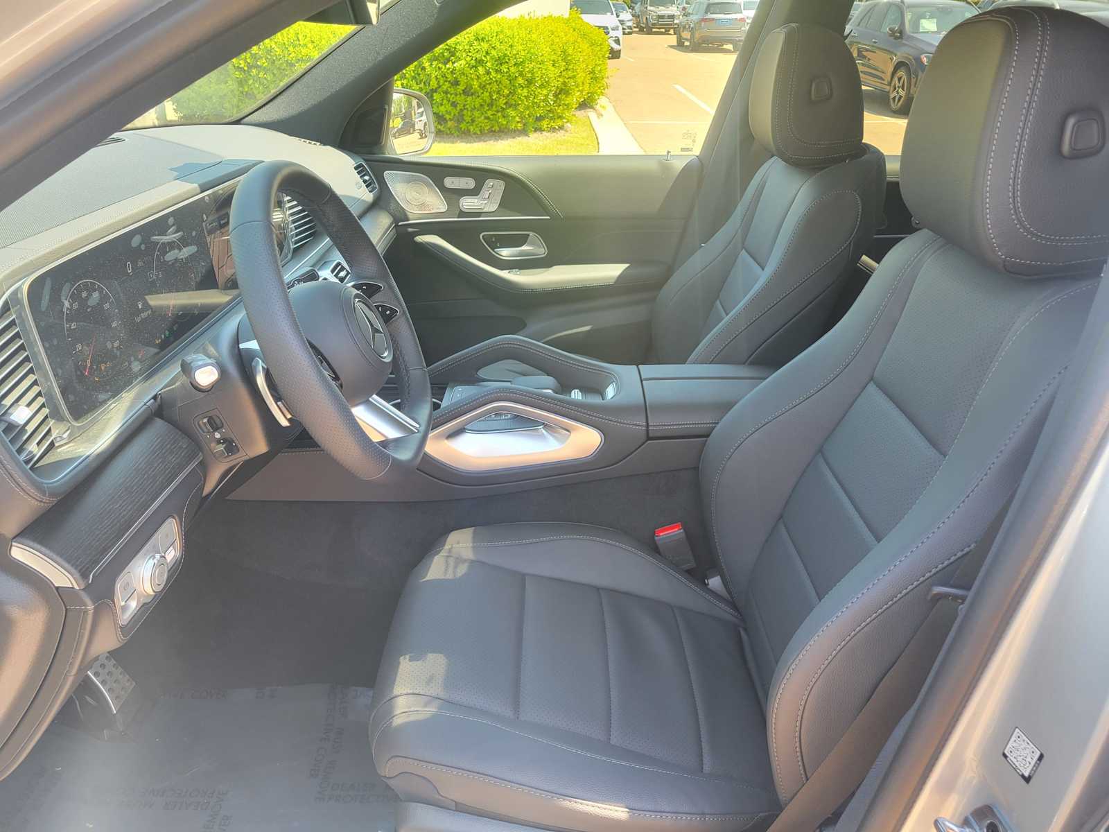 Thumbnail: 2025 Mercedes-Benz GLS - 9