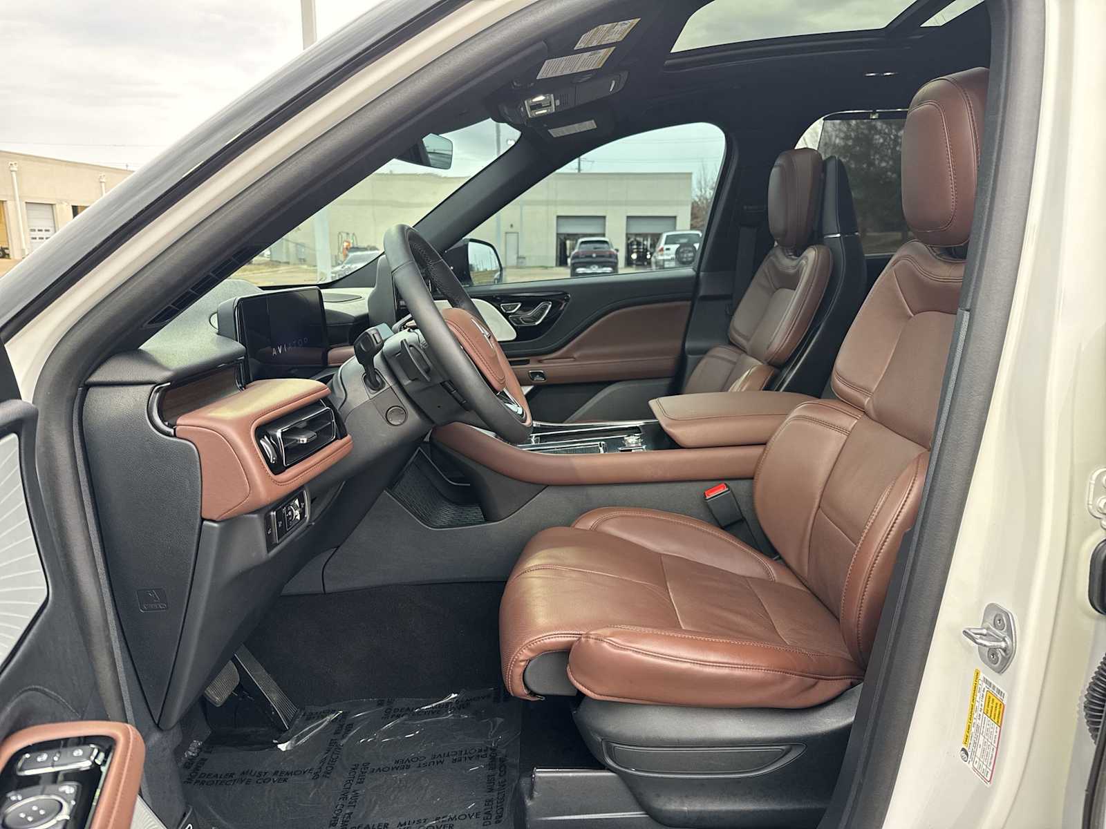 Thumbnail: 2025 Lincoln Aviator - 2