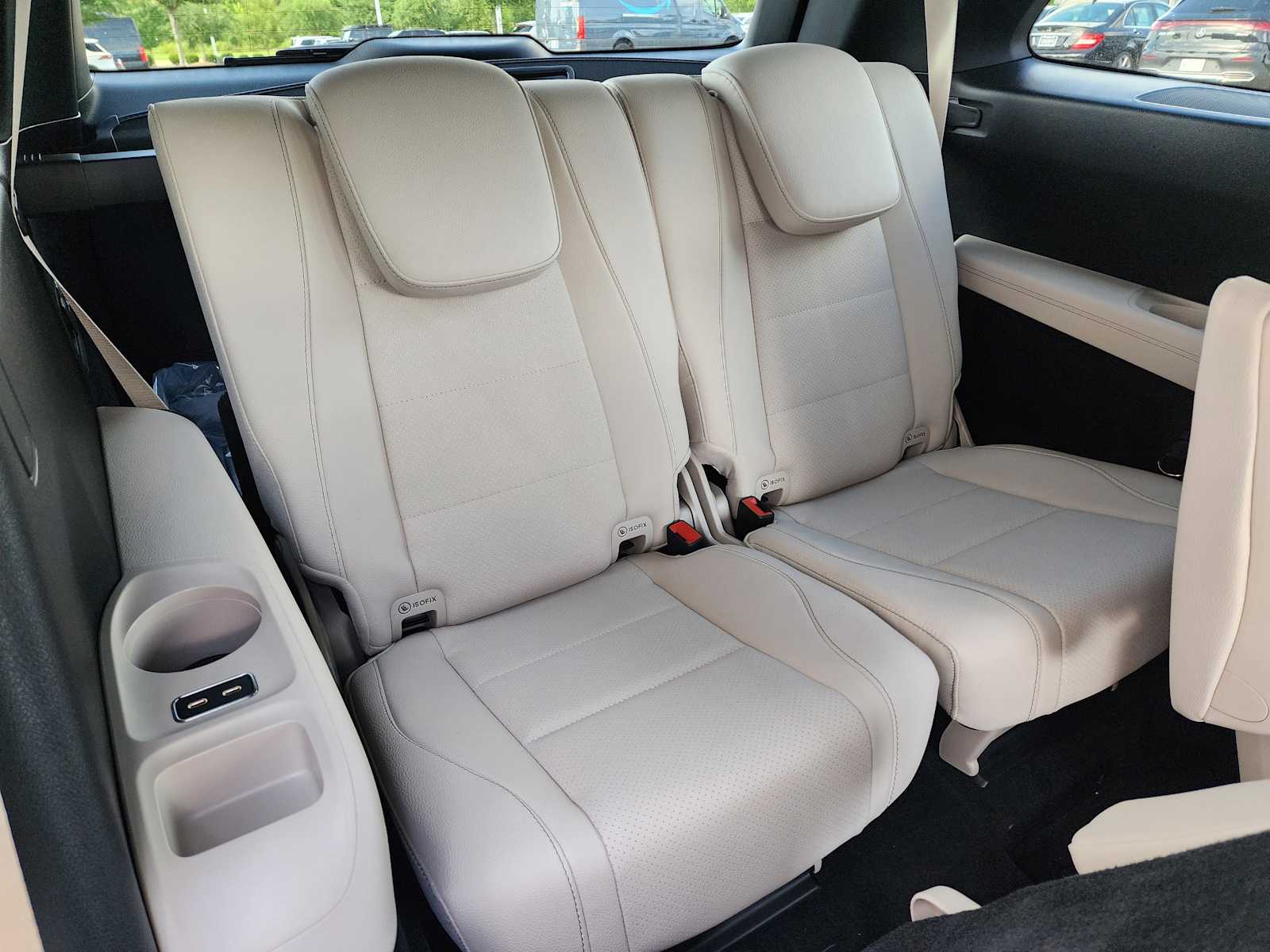 Thumbnail: 2025 Mercedes-Benz GLS - 24