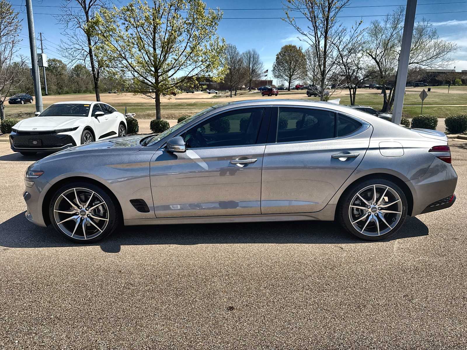 Thumbnail: 2022 Genesis G70 - 5