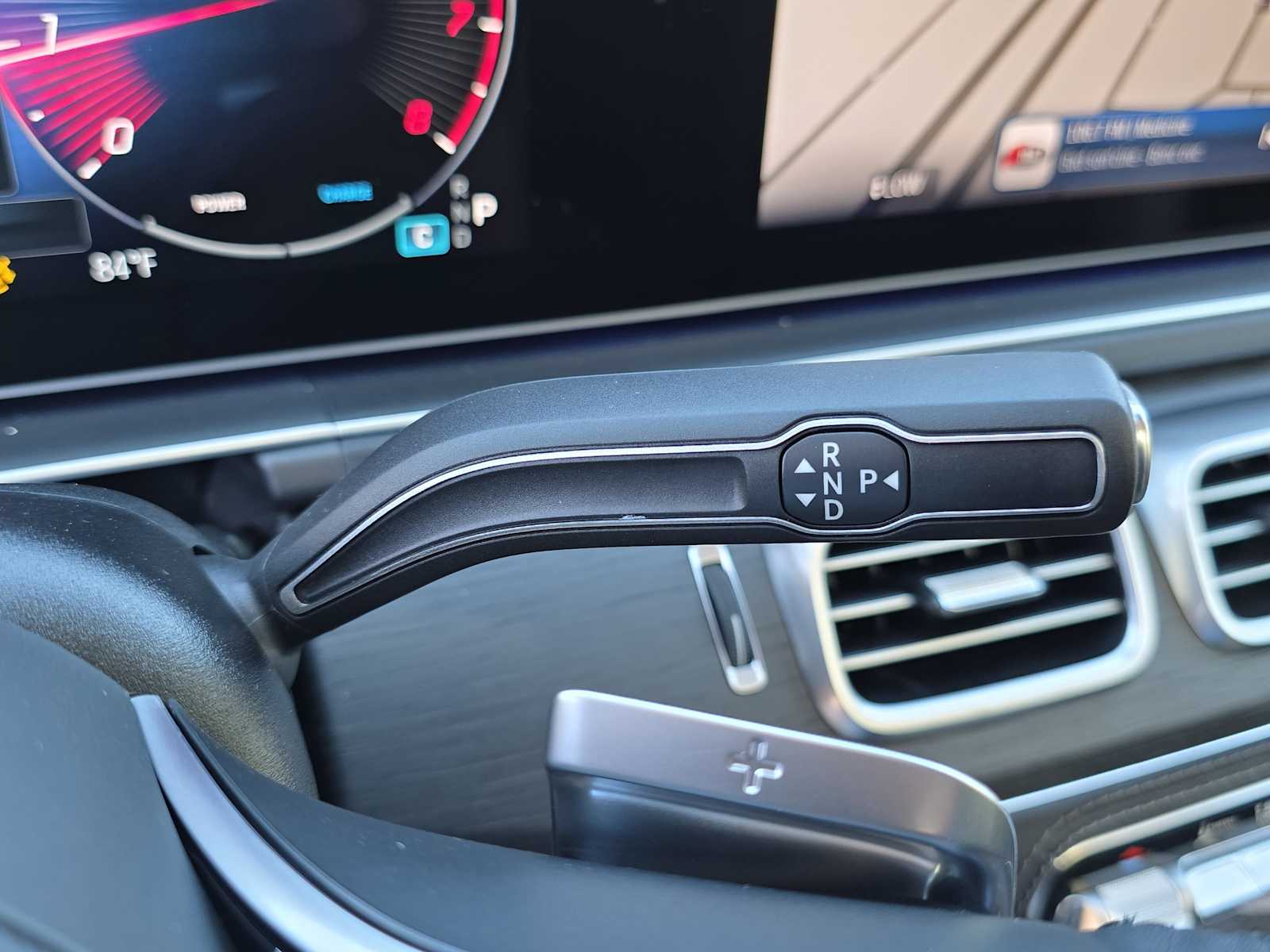 Thumbnail: 2026 Mercedes-Benz GLE - 22