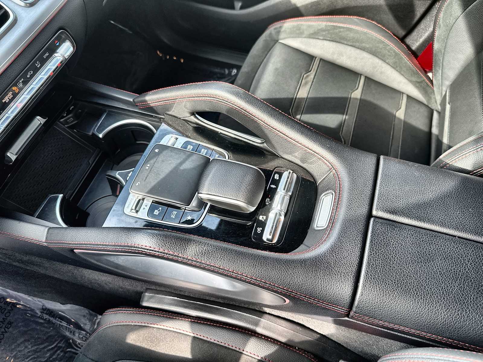 Thumbnail: 2023 Mercedes-Benz GLE - 22