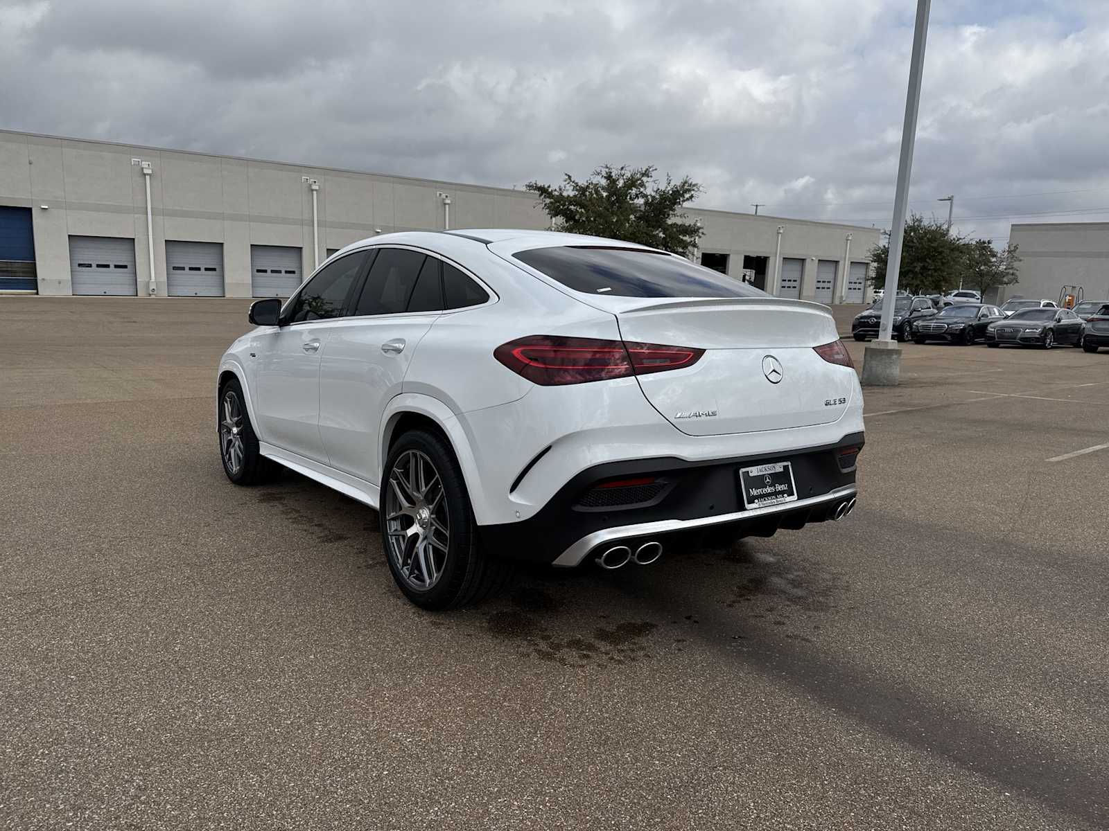 Thumbnail: 2026 Mercedes-Benz GLE - 4