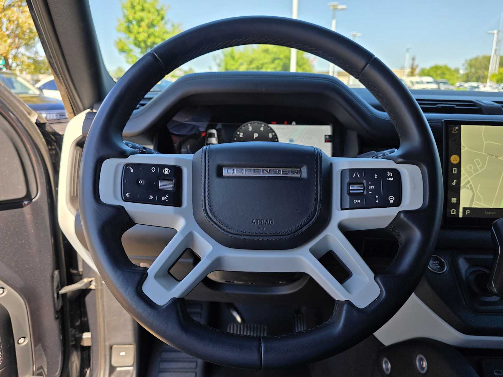 Thumbnail: 2024 Land Rover Defender - 25