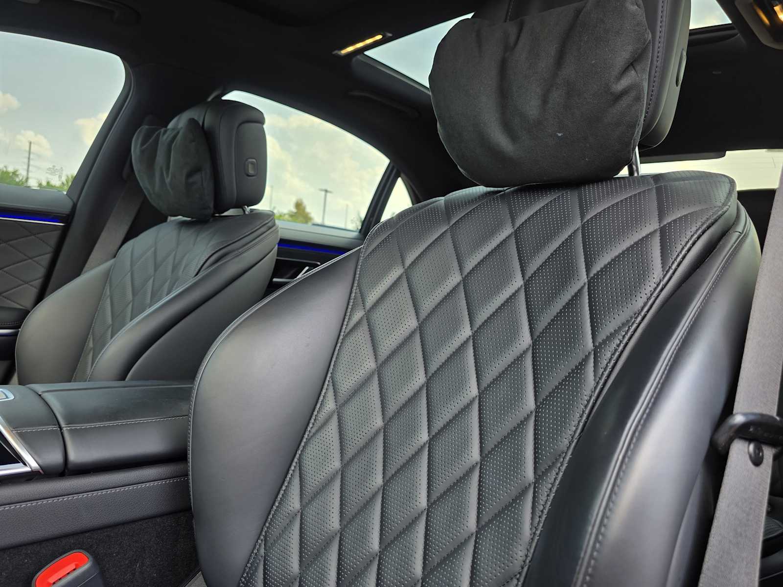 Thumbnail: 2025 Mercedes-Benz S-Class - 13