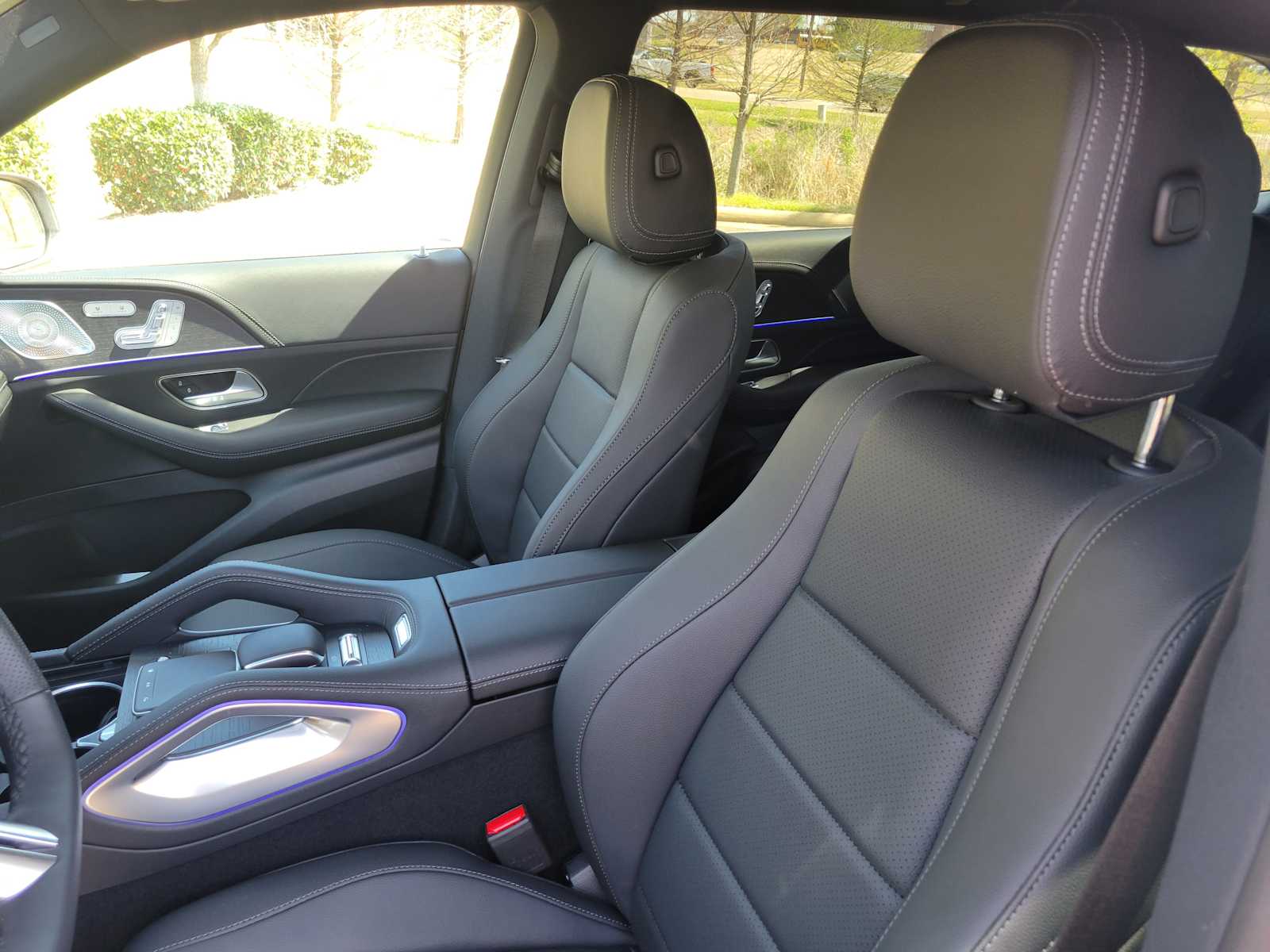 Thumbnail: 2025 Mercedes-Benz GLS - 10