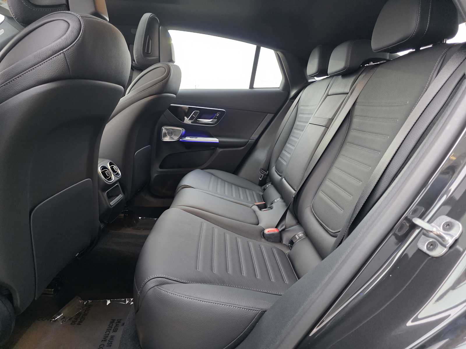 Thumbnail: 2026 Mercedes-Benz GLC - 15