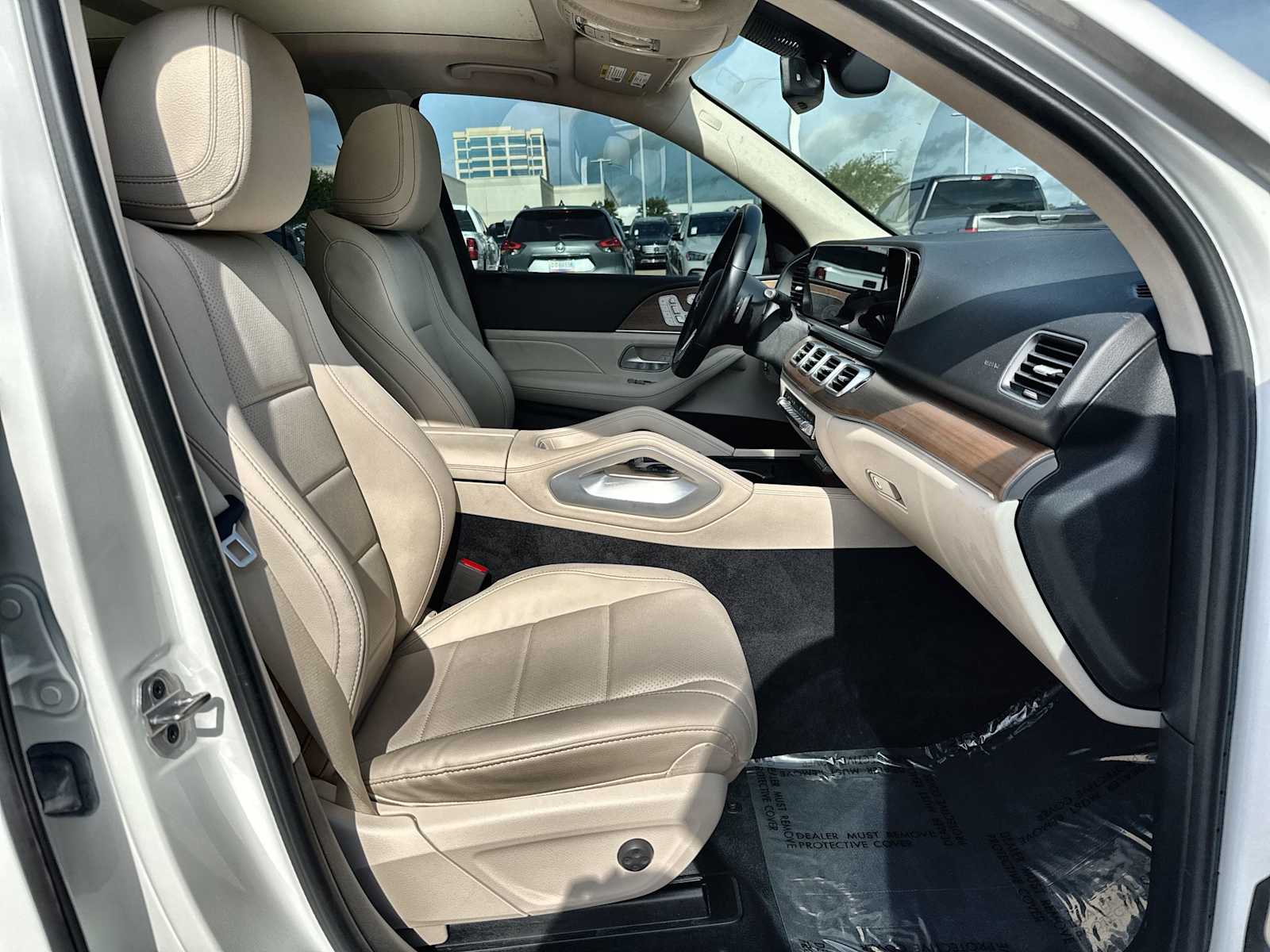 Thumbnail: 2023 Mercedes-Benz GLE - 9