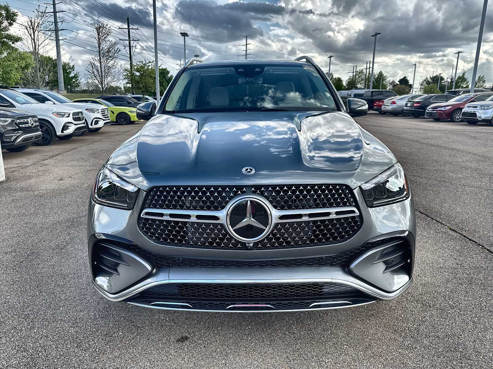 Thumbnail: 2026 Mercedes-Benz GLE - 12