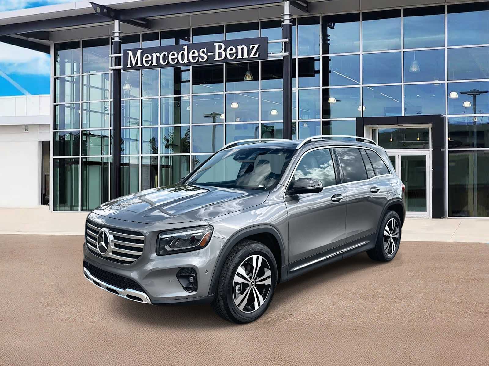 Thumbnail: 2025 Mercedes-Benz GLB - 1
