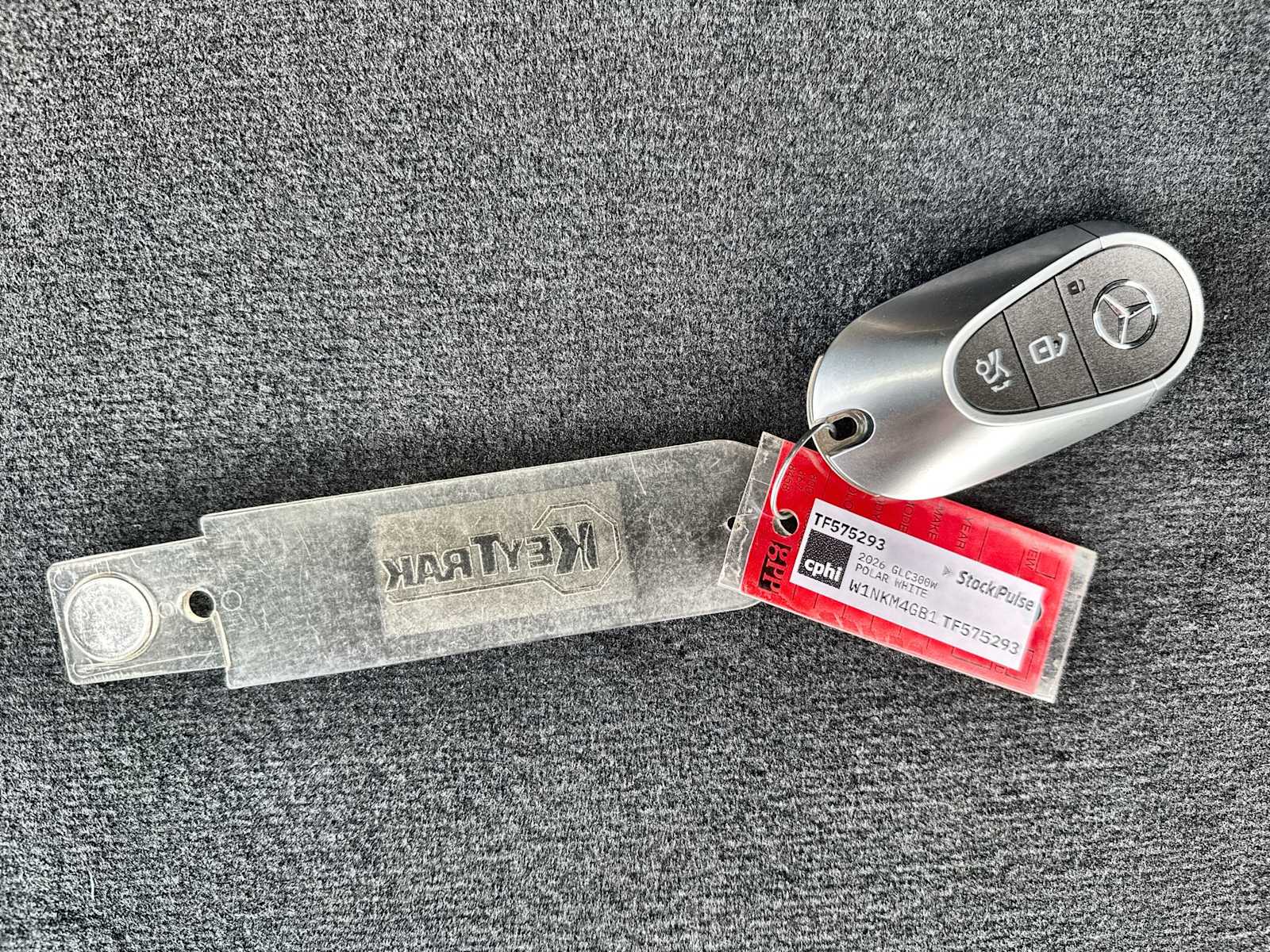 Thumbnail: 2026 Mercedes-Benz GLC - 26