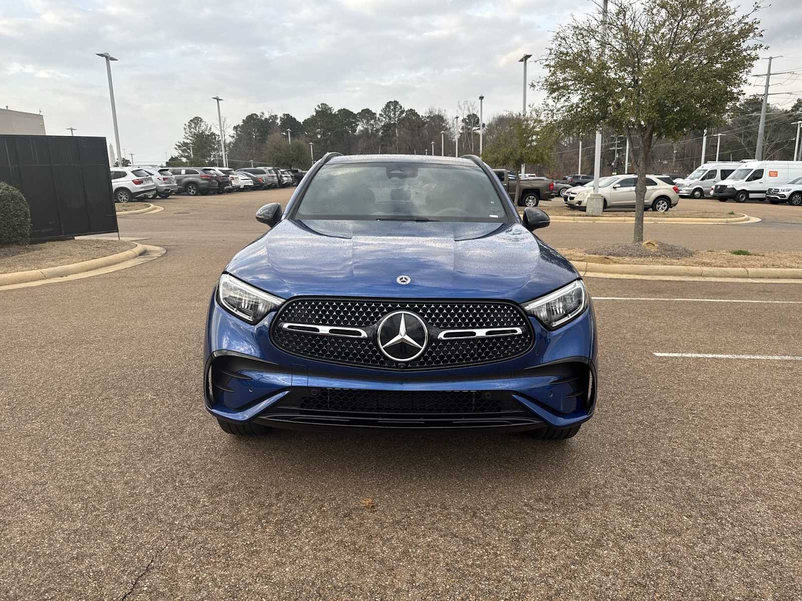 Thumbnail: 2026 Mercedes-Benz GLC - 9