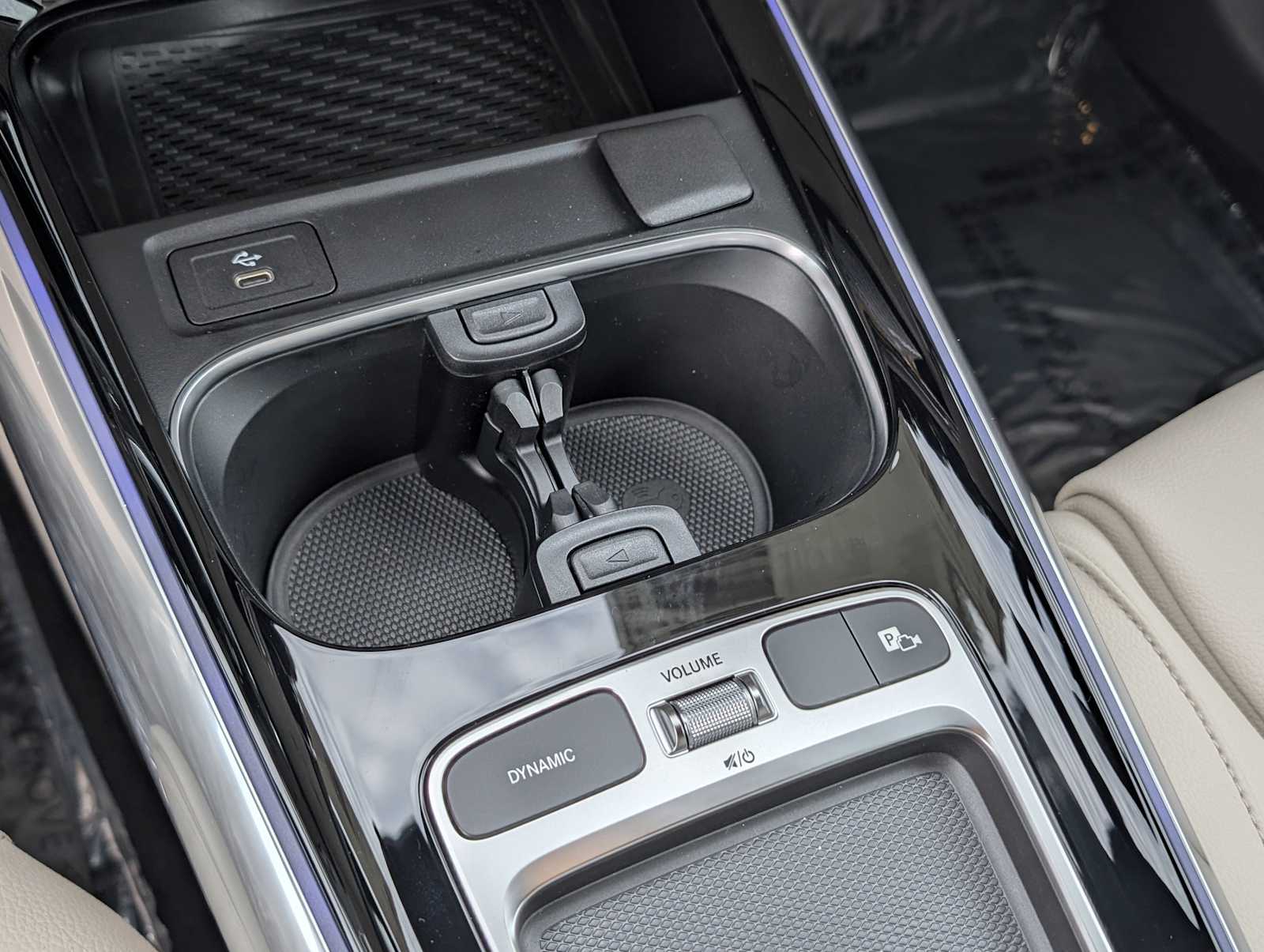 Thumbnail: 2026 Mercedes-Benz GLA - 17