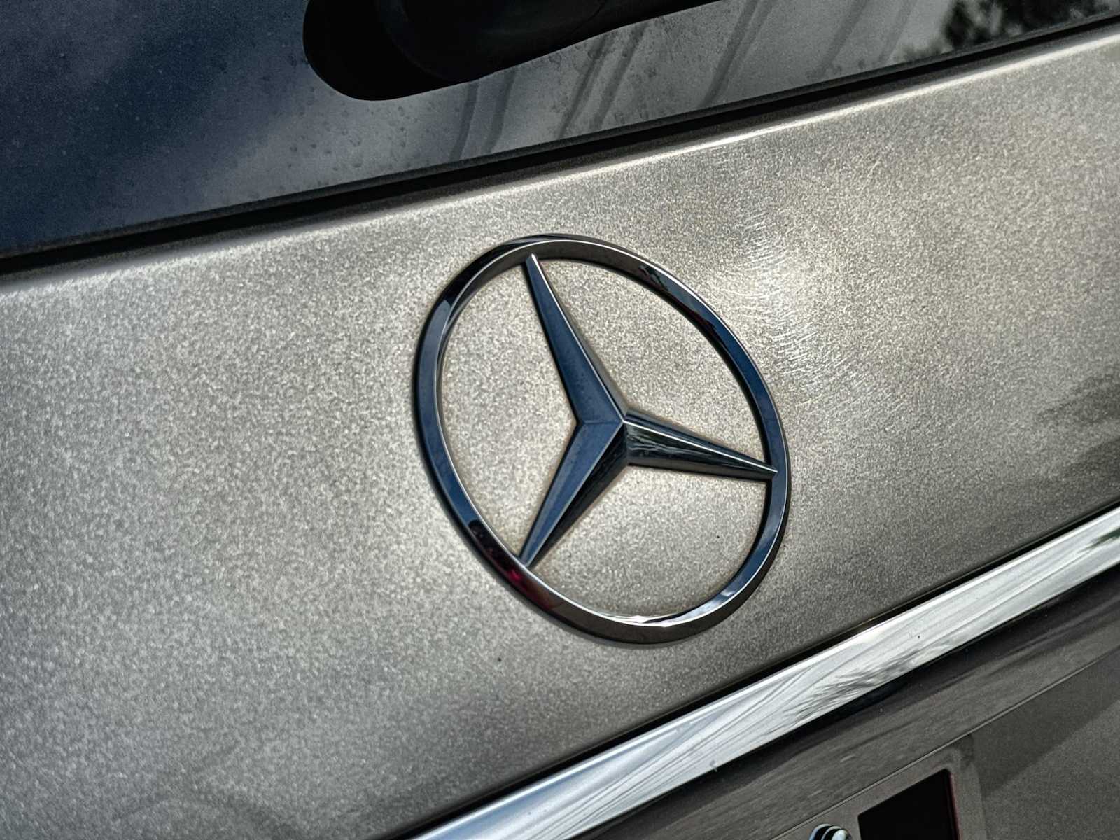 Thumbnail: 2021 Mercedes-Benz GL-Class - 16