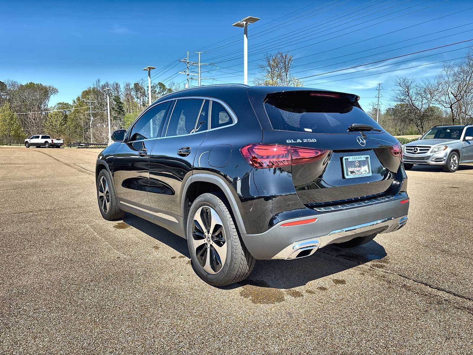 Thumbnail: 2026 Mercedes-Benz GLA - 5