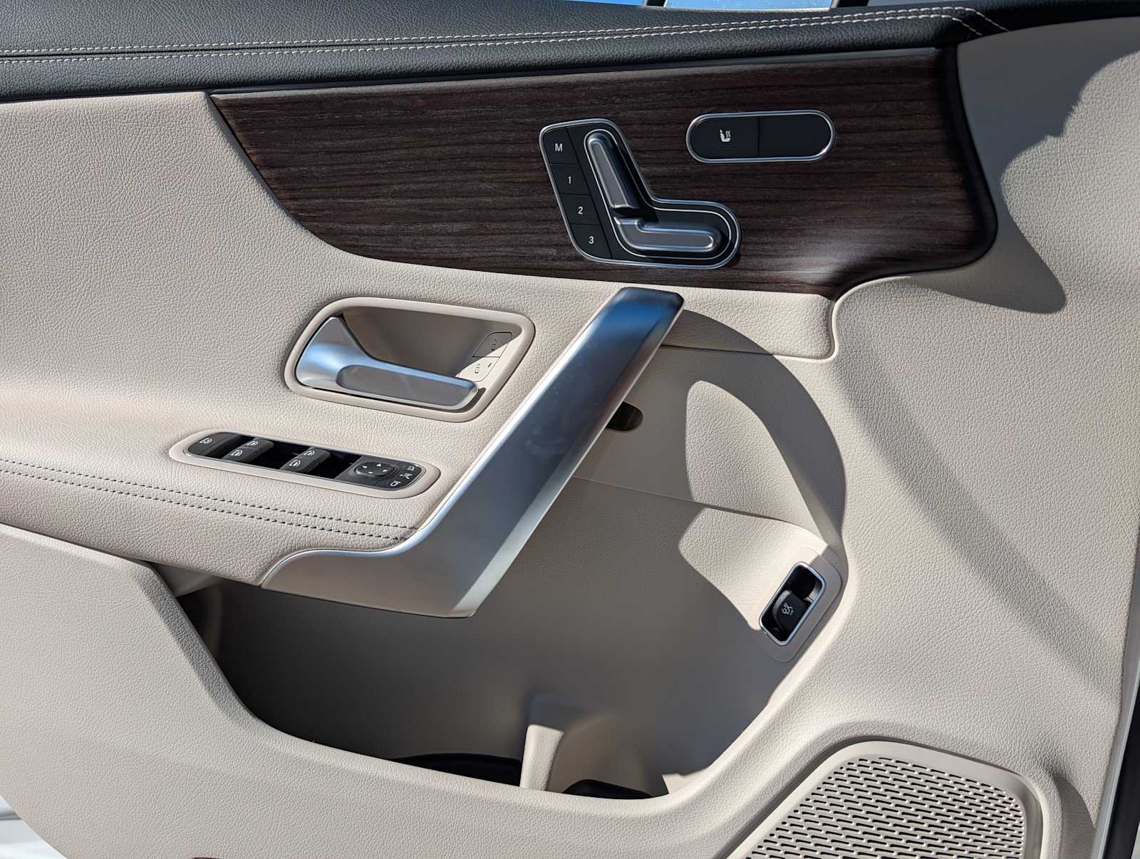 Thumbnail: 2026 Mercedes-Benz CLA - 18