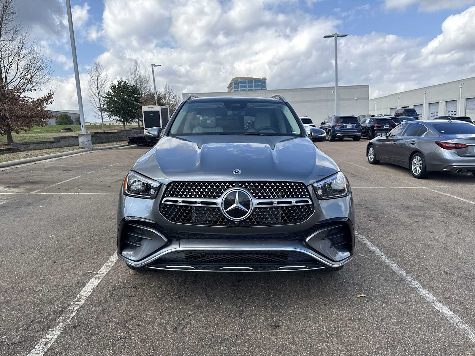 Thumbnail: 2026 Mercedes-Benz GLE - 9