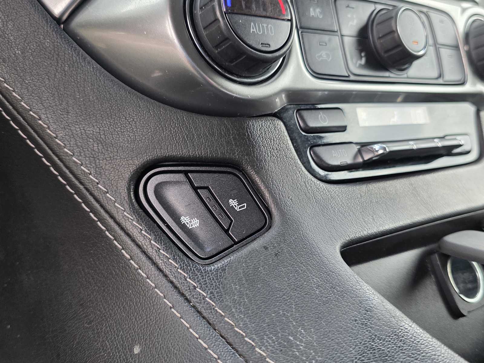 Thumbnail: 2019 Chevrolet Tahoe - 21