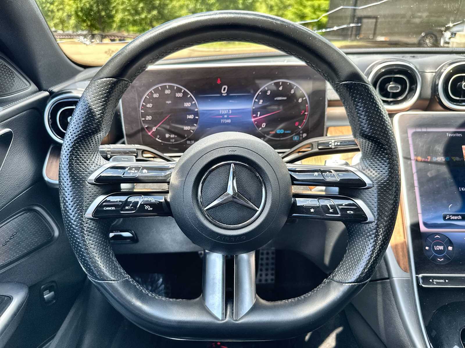 Thumbnail: 2022 Mercedes-Benz C-Class - 21