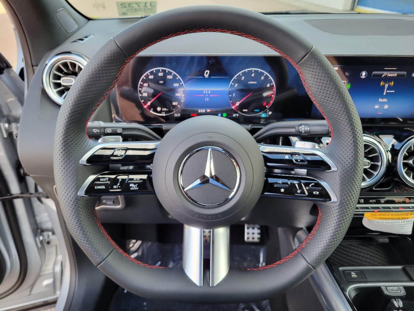 Thumbnail: 2025 Mercedes-Benz GLA - 16