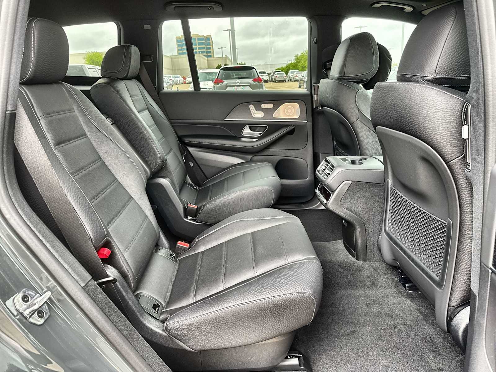 Thumbnail: 2026 Mercedes-Benz GLS - 19