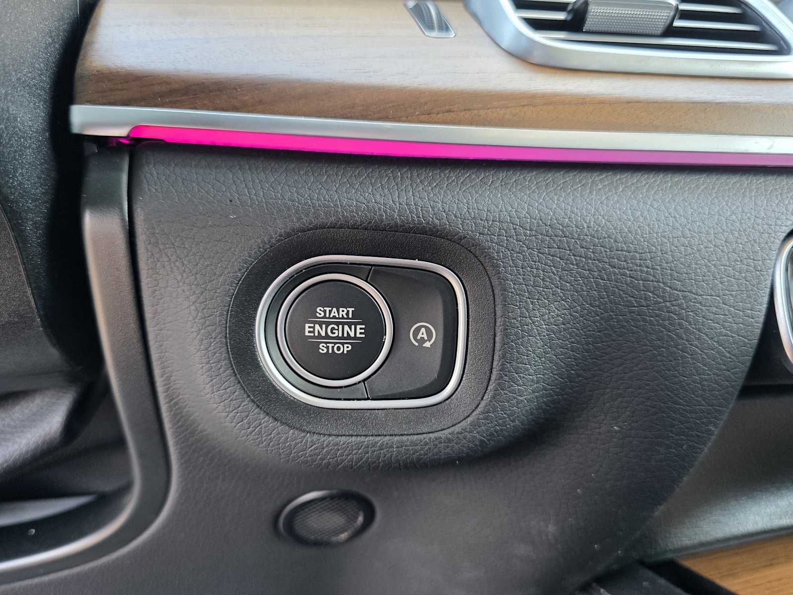 Thumbnail: 2025 Mercedes-Benz GLE - 20