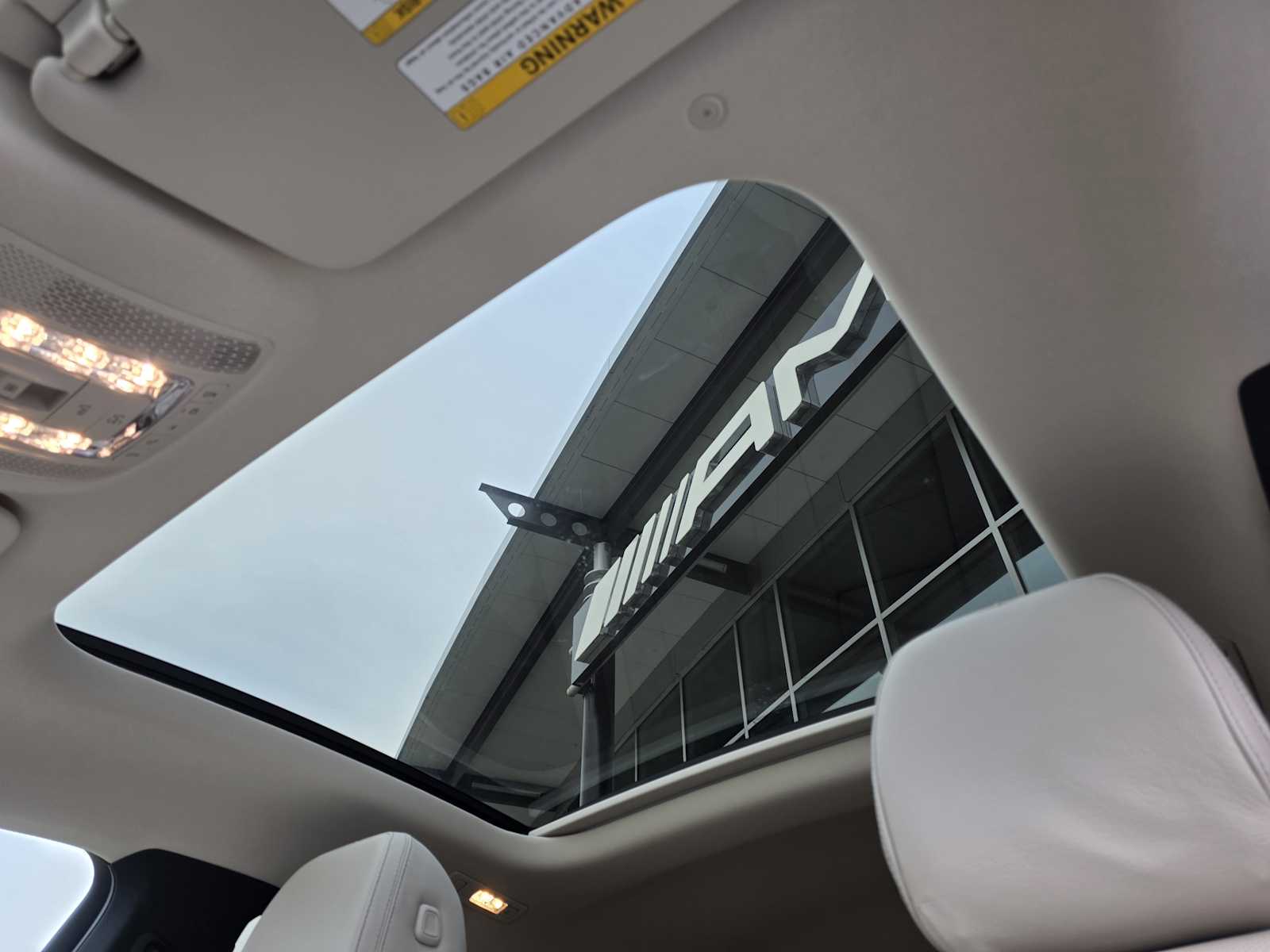 Thumbnail: 2026 Mercedes-Benz GLE - 12