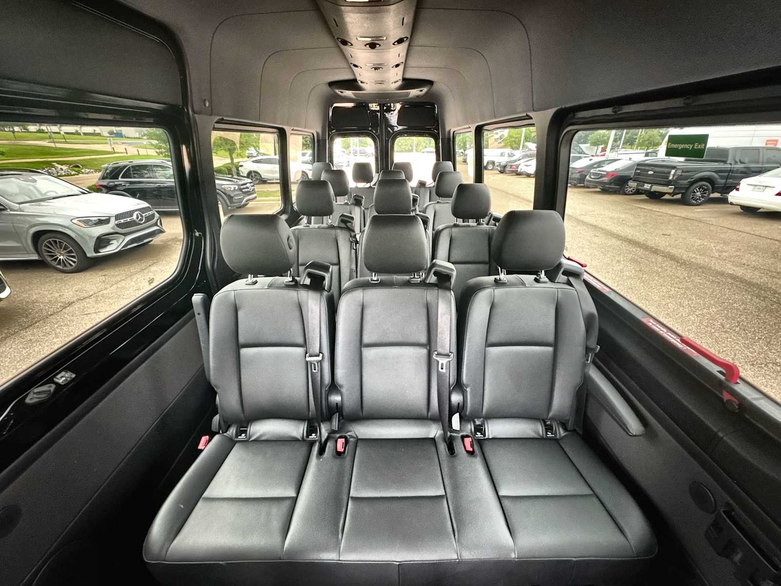 Thumbnail: 2023 Mercedes-Benz Sprinter - 28