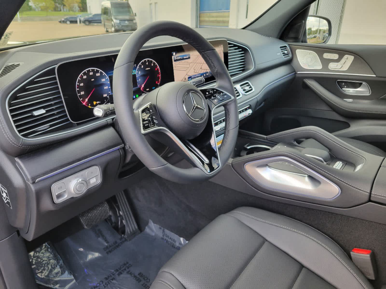 Thumbnail: 2025 Mercedes-Benz GLS - 15