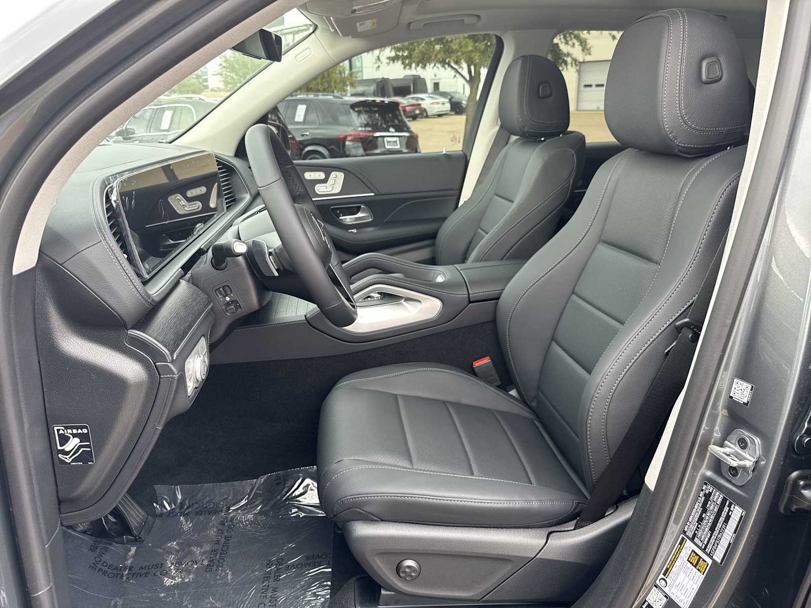 Thumbnail: 2026 Mercedes-Benz GLE - 13