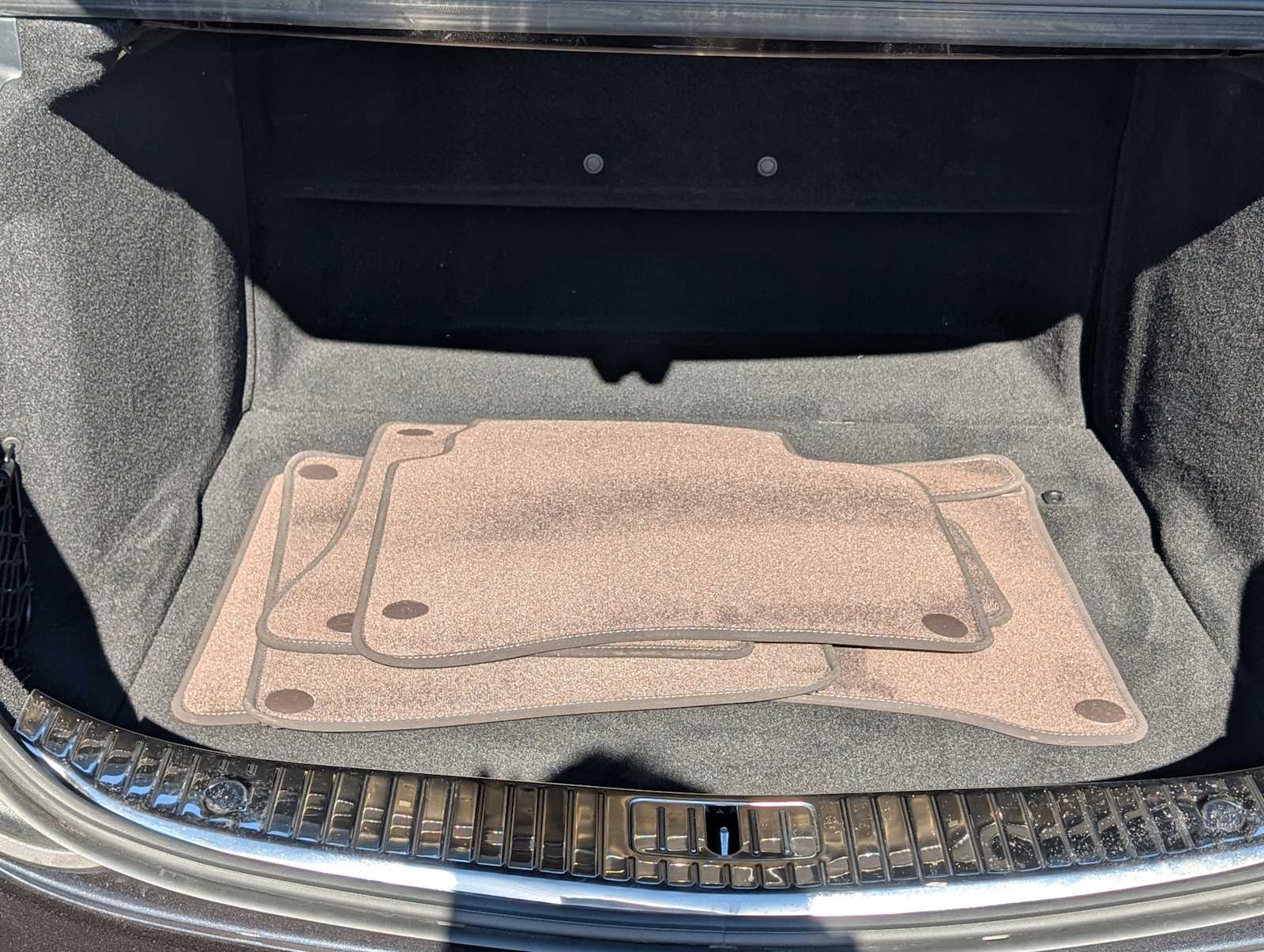 Thumbnail: 2020 Mercedes-Benz S-Class - 30