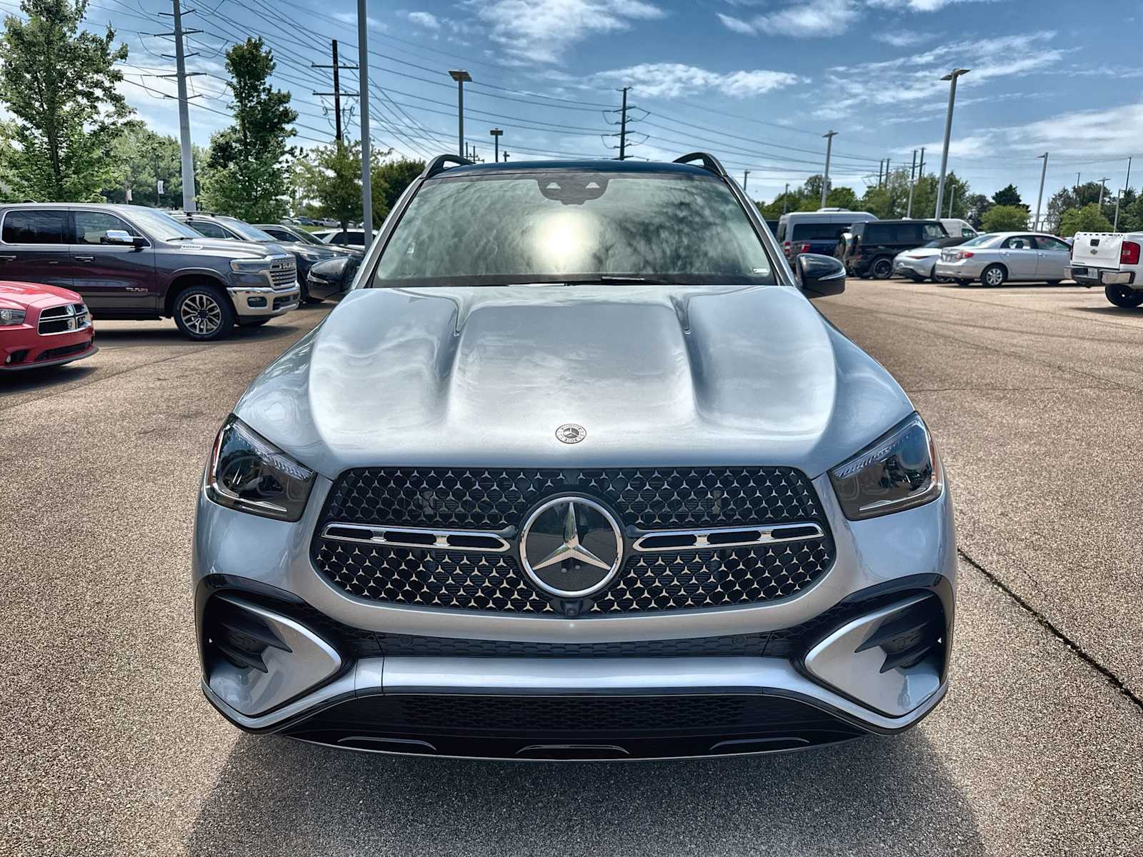Thumbnail: 2026 Mercedes-Benz GLE - 12