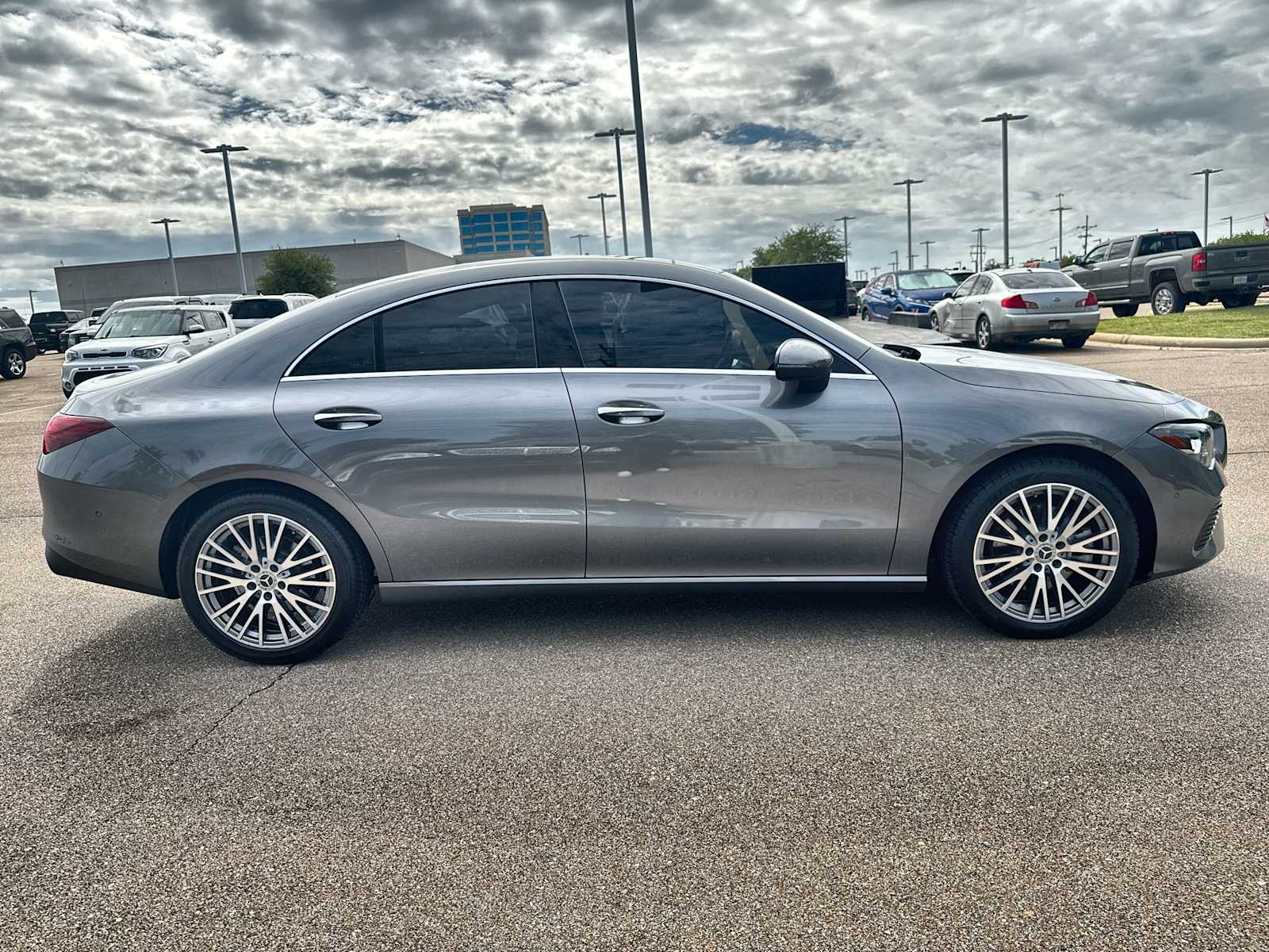 Thumbnail: 2025 Mercedes-Benz CLA - 10