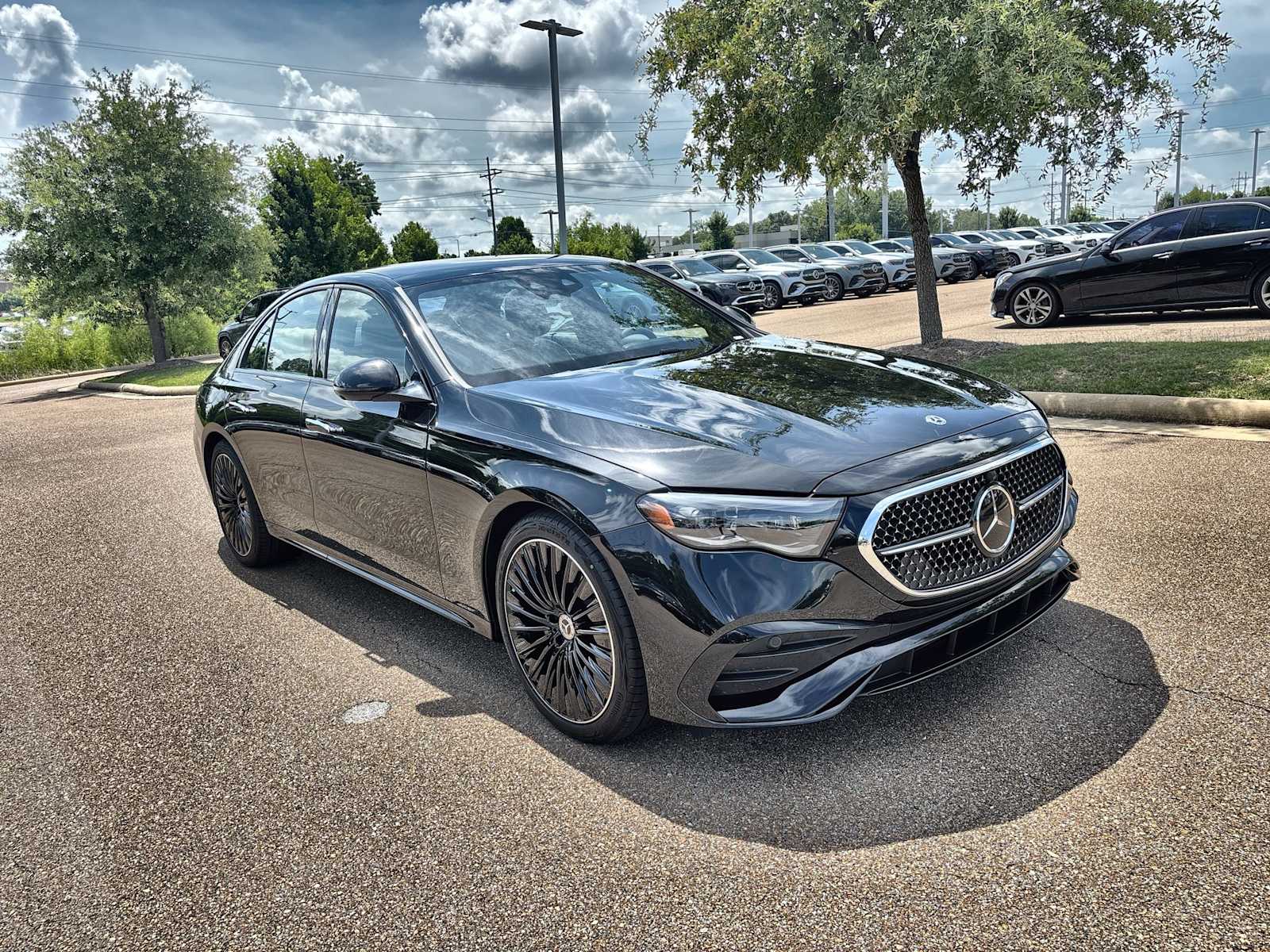 Thumbnail: 2026 Mercedes-Benz E-Class - 11