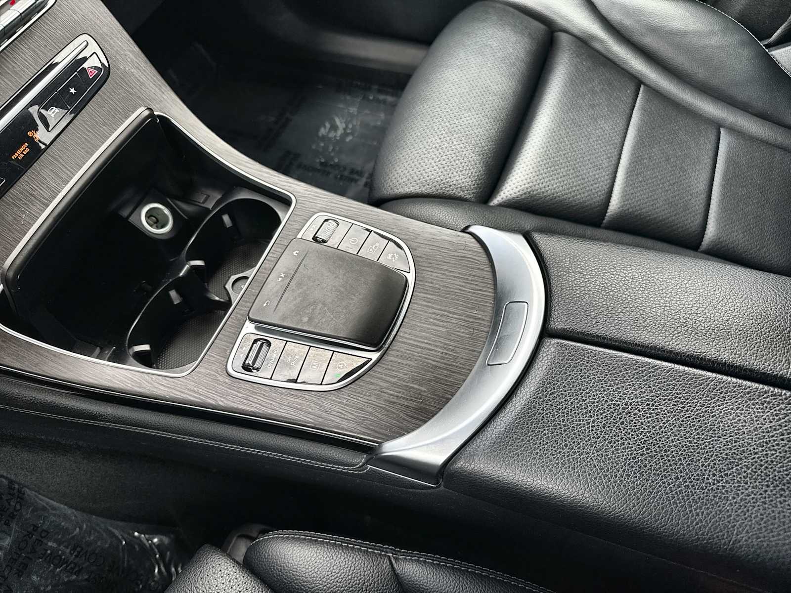 Thumbnail: 2020 Mercedes-Benz GLC - 22