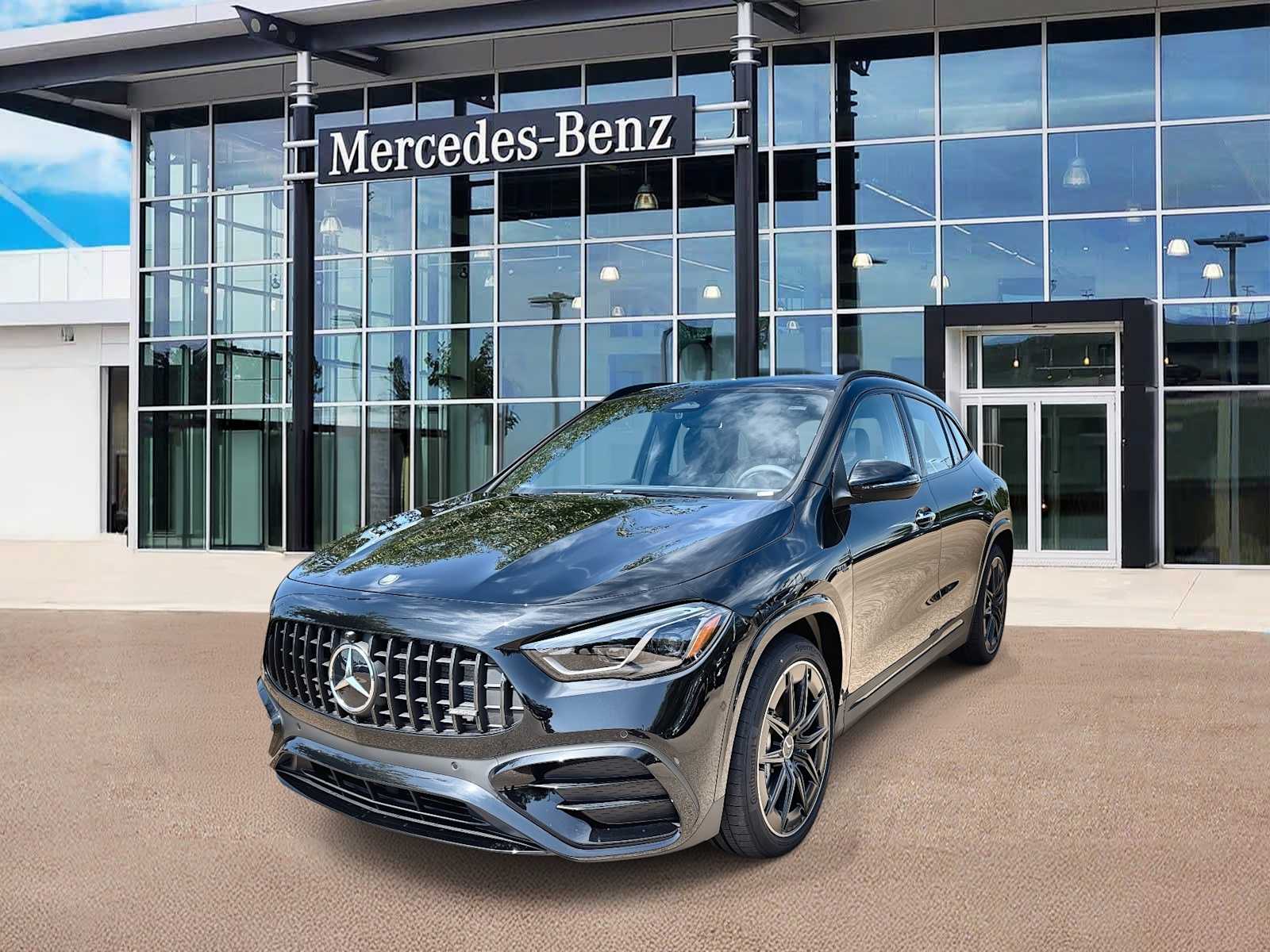 2026 Mercedes-Benz GLA GLA 35 AMG 4MATIC's photo
