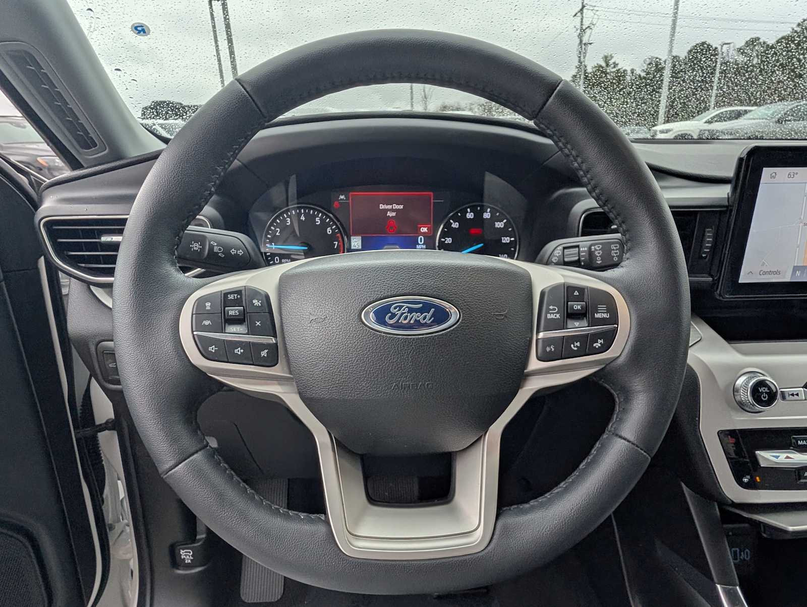 Thumbnail: 2023 Ford Explorer - 9