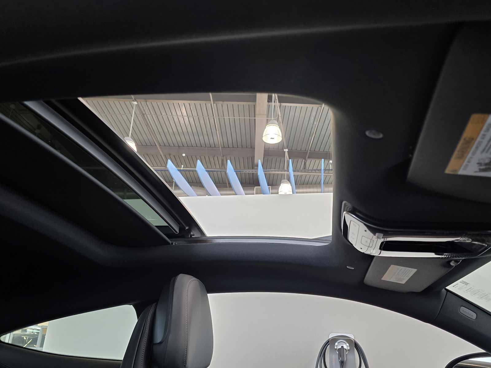 Thumbnail: 2026 Mercedes-Benz CLE - 9