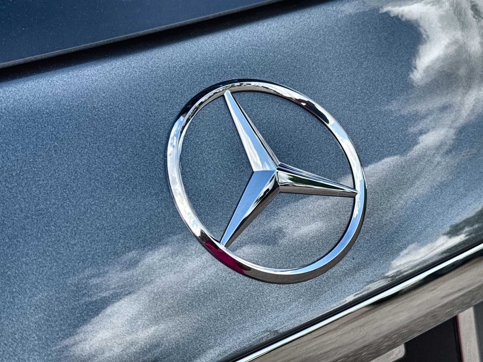 Thumbnail: 2026 Mercedes-Benz GLE - 16